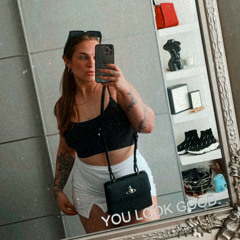 Chloe J
