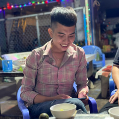 Hưng Huỳnh