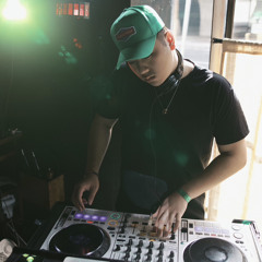THE OFFICIAL DJ MING