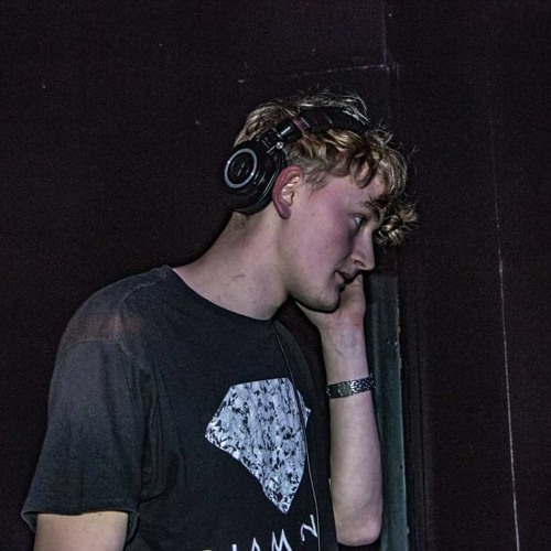 Stream Max King music | Listen to songs, albums, playlists for free on ...