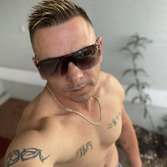 BlueEyedPlayBoy