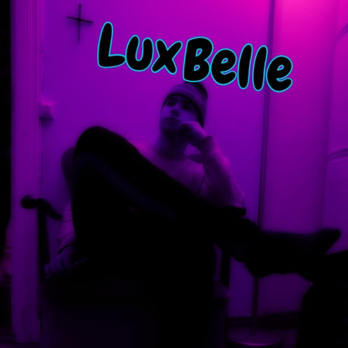 MadeByBelle’s avatar