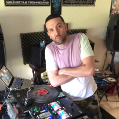 Dj Topix