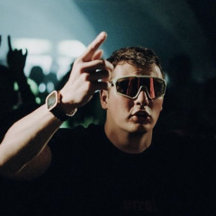 LukasV
