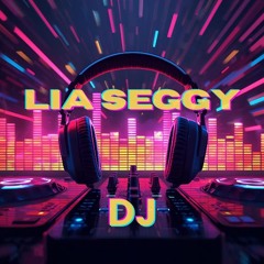 LIA SEGGY