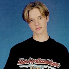 ♡Devon Sawa ♡