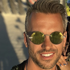 Jason Dekker