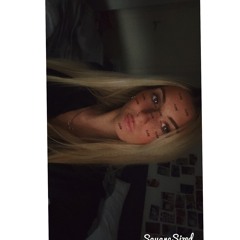 chloe mcculloch🤍