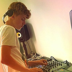 deejay-takis