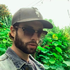 Sean Teszi