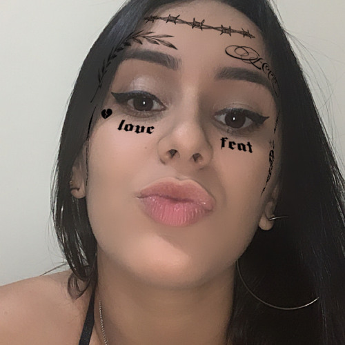 Tayná Garcia’s avatar