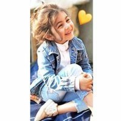 فتاه بابيها مغرمه