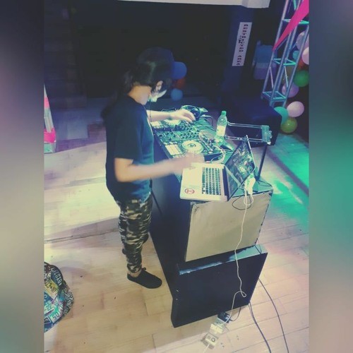 DJ ANAND 592’s avatar