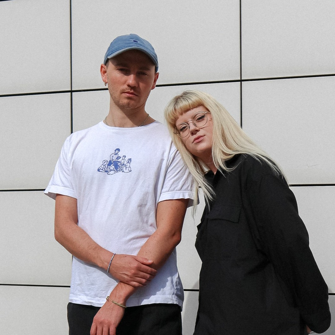 Stream Duo Paradiso music | Listen to songs, albums, playlists for