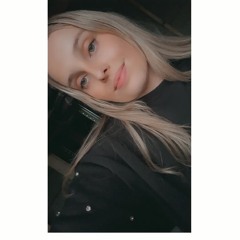 Nathalie Wolff