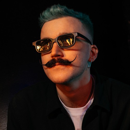 Max twain художник. Диджей алекс твейн. Alex twain. Alex twain. Макс твейн 2019.