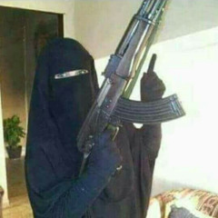 Bи 🩸🧸