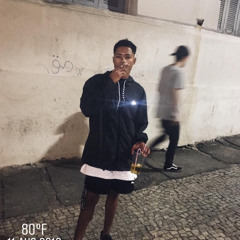 Luccas F®
