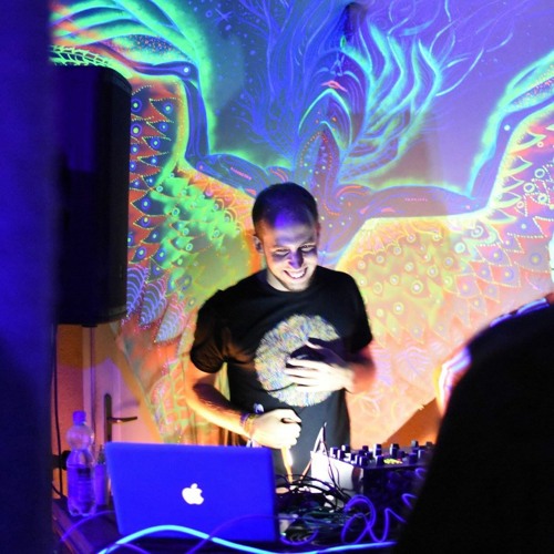 Stream Metaverse music | Listen to songs, albums, playlists for free on