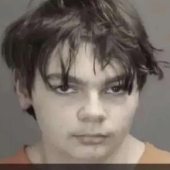 Tourettes-on-display