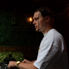 Leo Roberts