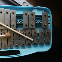 L'Oreille qui Traîne