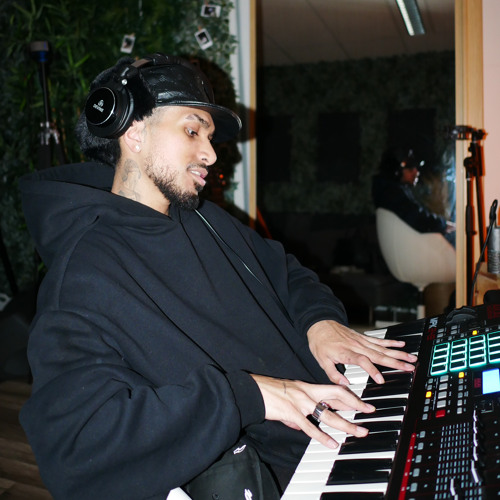 Chris Brown - Sensational  (Amapiano Edit)