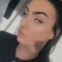 Caseyellxo