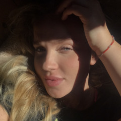 Julia Cool'ja