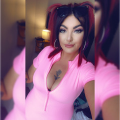 Courtney Leigh