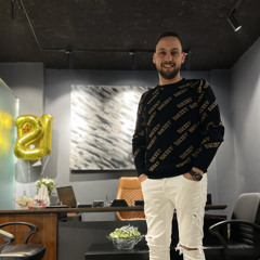 Mohamed Moneer 12
