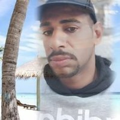 محمود عز