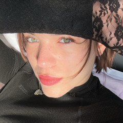 KYLIE-VIL
