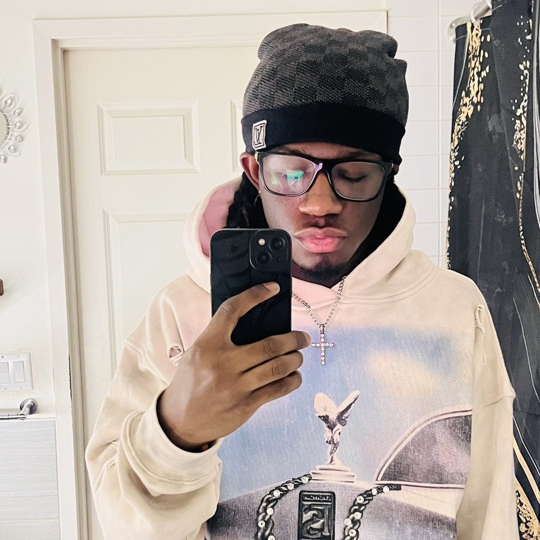 Stream Ziah TL༒(@ziahlifted_) music | Listen to songs, albums