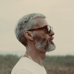 Mark Zowie