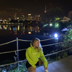 allyvellone