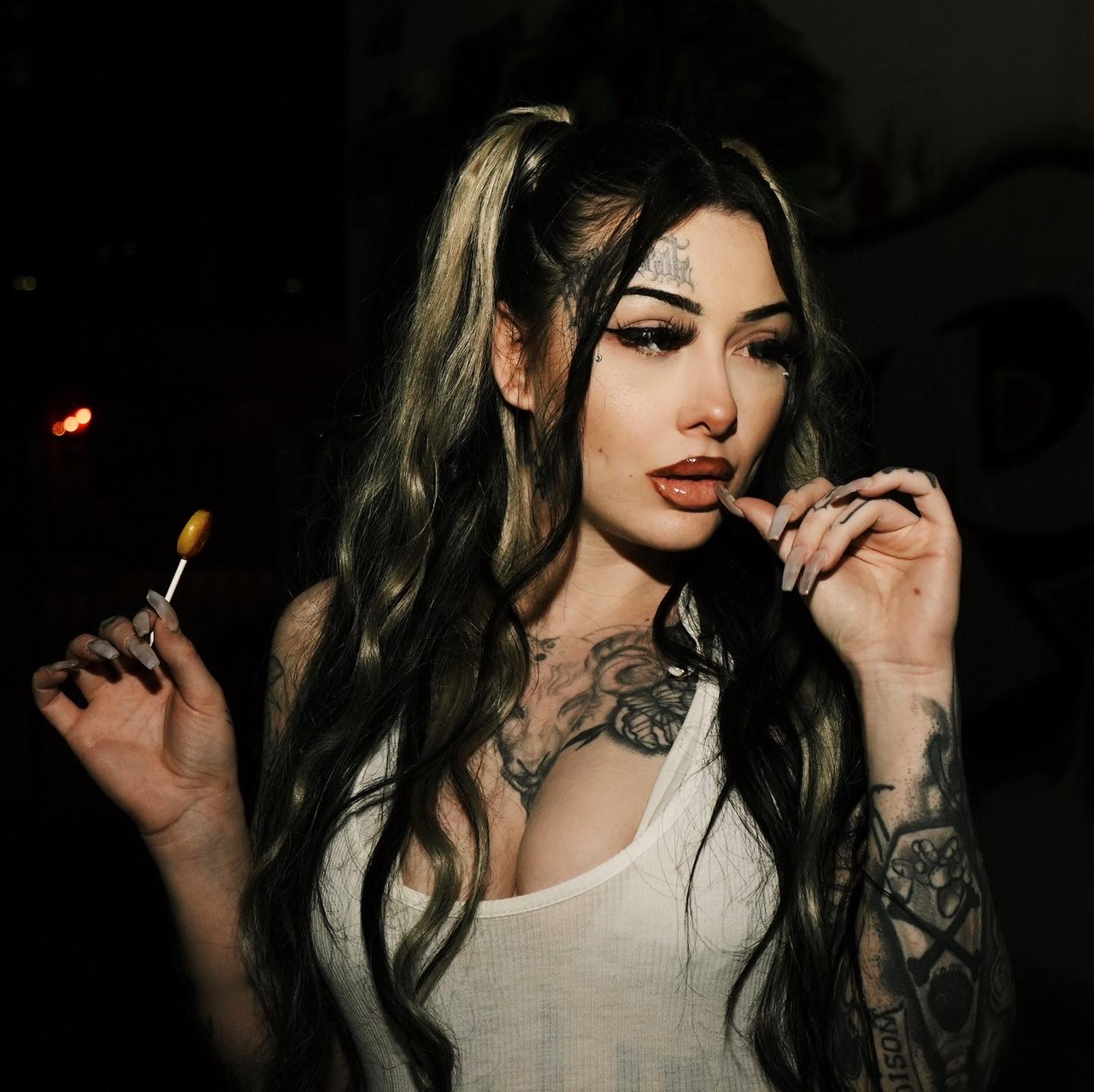 Lady XO