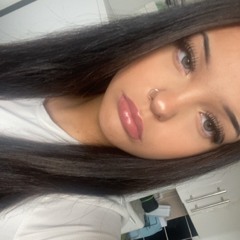 𝓚𝓪𝓻𝓵𝓪 🎀