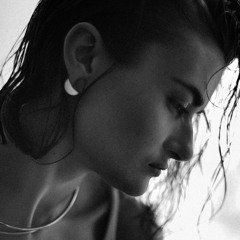 UGNE-ZOE