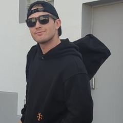TØMA