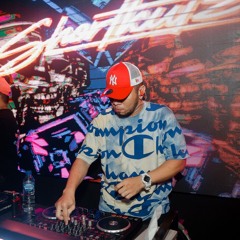 Riddim, Radio Hits, La Favela Vibes