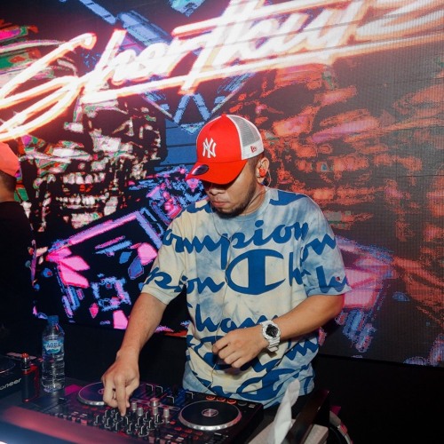 Riddim, Radio Hits, La Favela Vibes