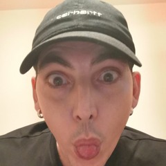User 270584569