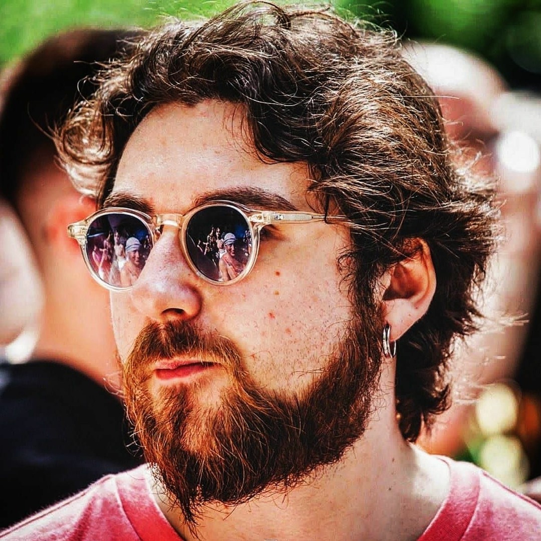 Alex Maria’s avatar