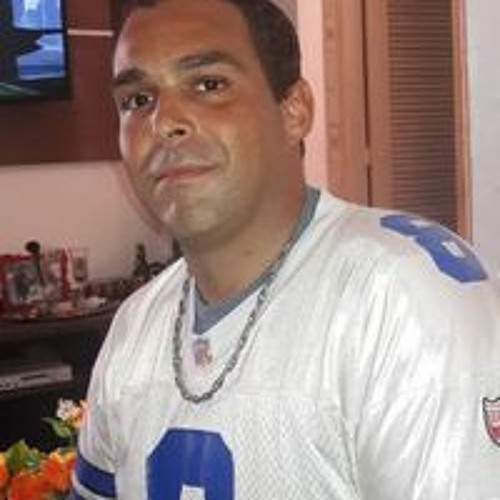 Rodrigo Lage’s avatar