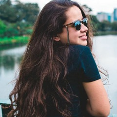 Lara Iglesio
