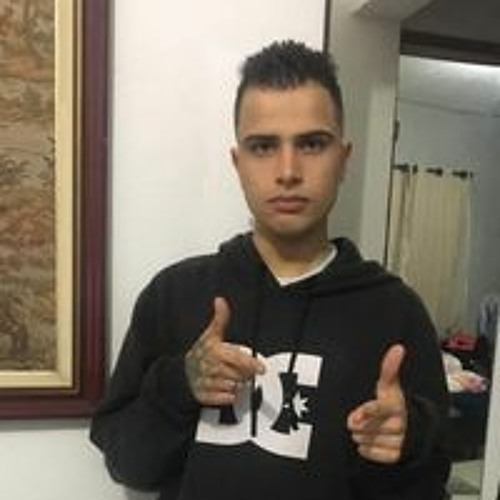 Vitor Moraes’s avatar