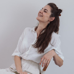 nadinegurnari