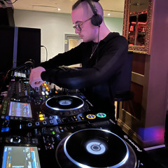 DJ LEONARDO