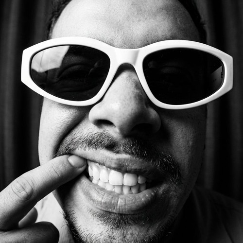 Zanon artist photo